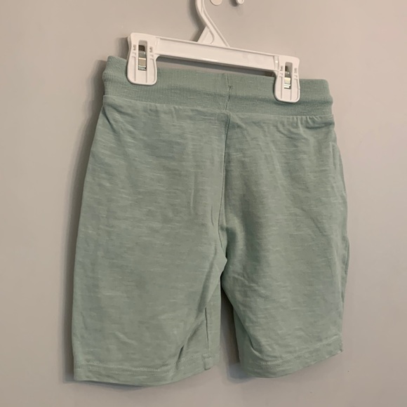 Bundle of Boys Shorts Size 4-5 - Picture 5 of 12